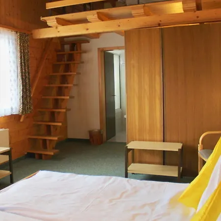 Alpina Hotel 2*
