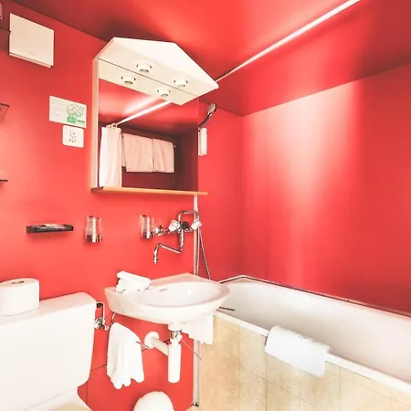 ألبينا فندق كاندرستغ