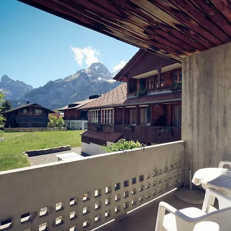 Alpina Hotel 2*